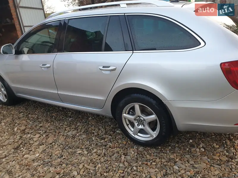 Skoda Superb 2010 VIN TMBJF73T7B9024246 фото оголошення 6 з 45