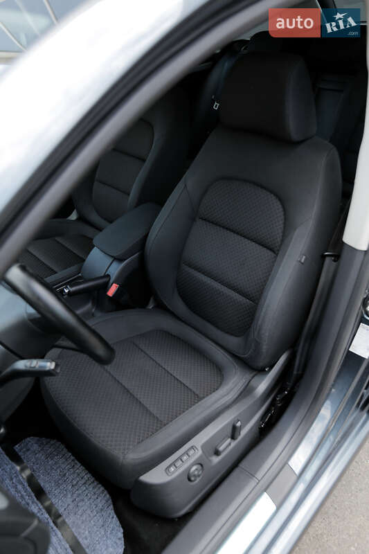 Универсал Skoda Superb 2015 в Киеве