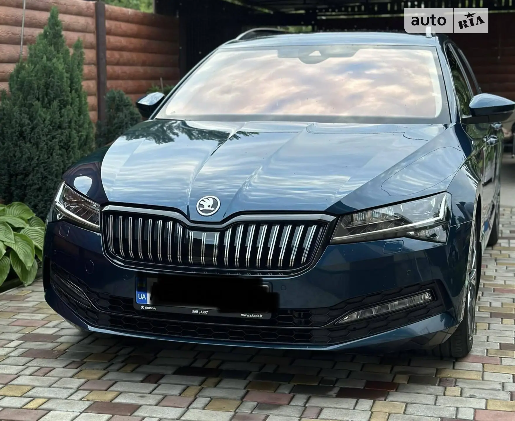 2020 Skoda Superb - мініатюра 3