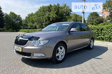 Ліфтбек Skoda Superb 2013 в Чернівцях