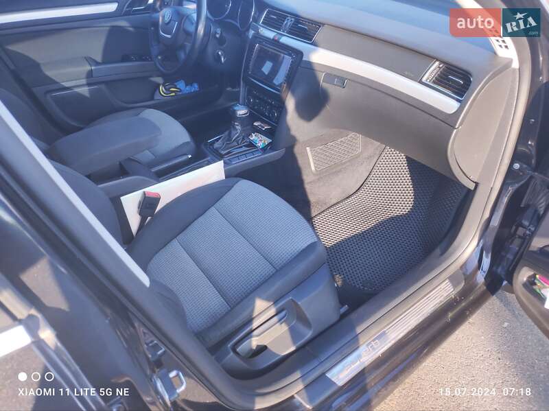 Лифтбек Skoda Superb 2012 в Киеве