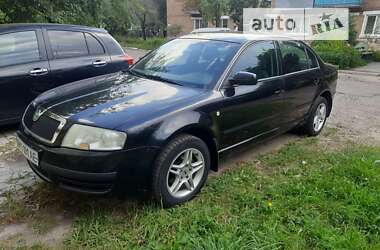 Лифтбек Skoda Superb 2006 в Коростене