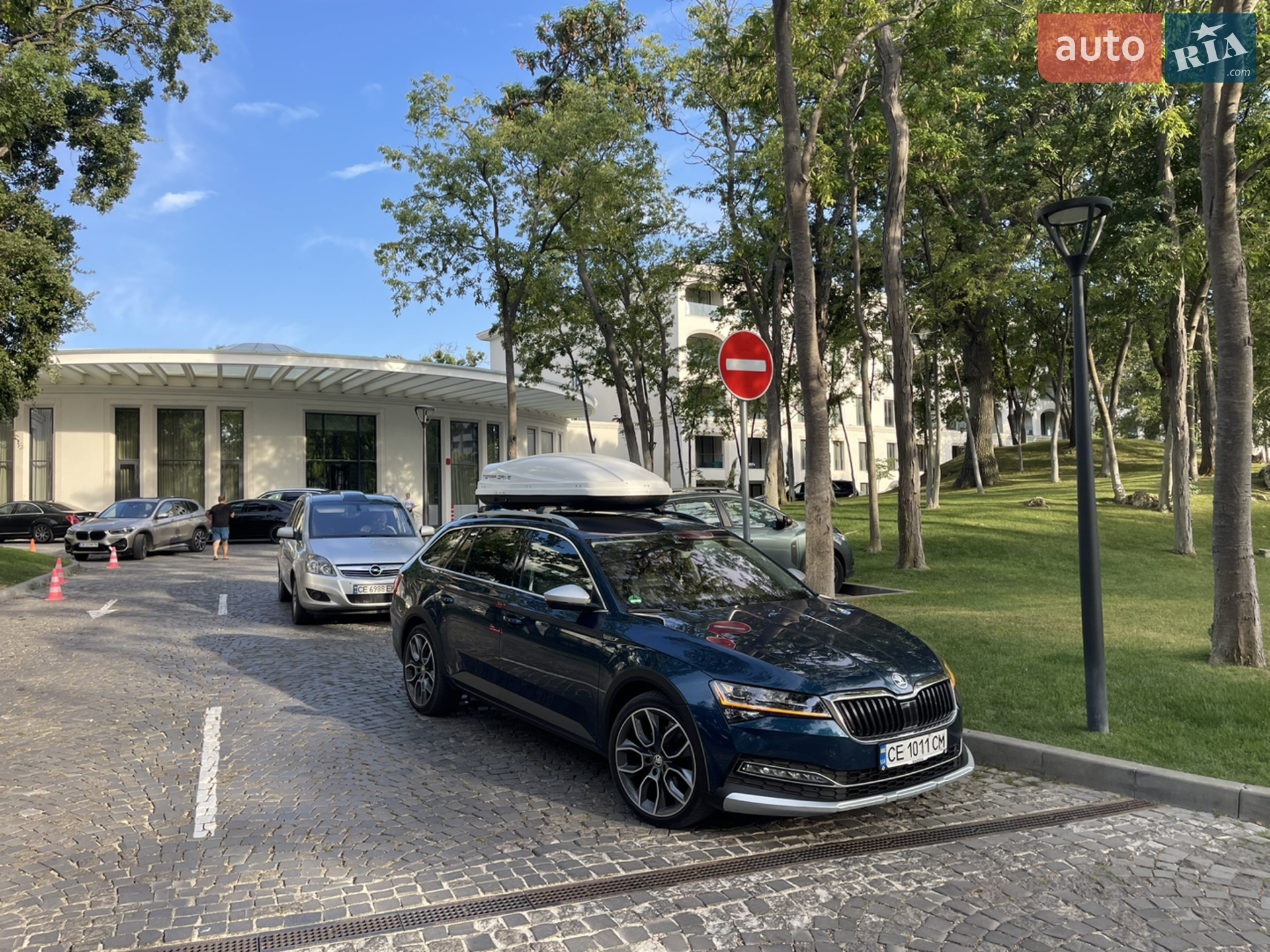 2019 Skoda Superb - мініатюра 3