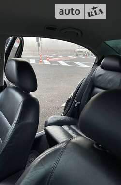 Лифтбек Skoda Superb 2006 в 