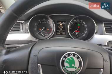 Ліфтбек Skoda Superb 2010 в 