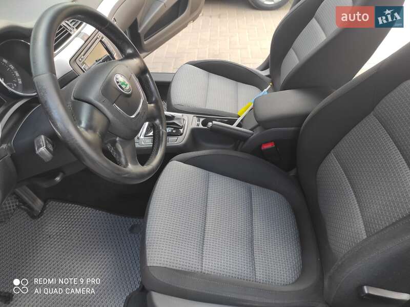 Лифтбек Skoda Superb 2010 в Прилуках