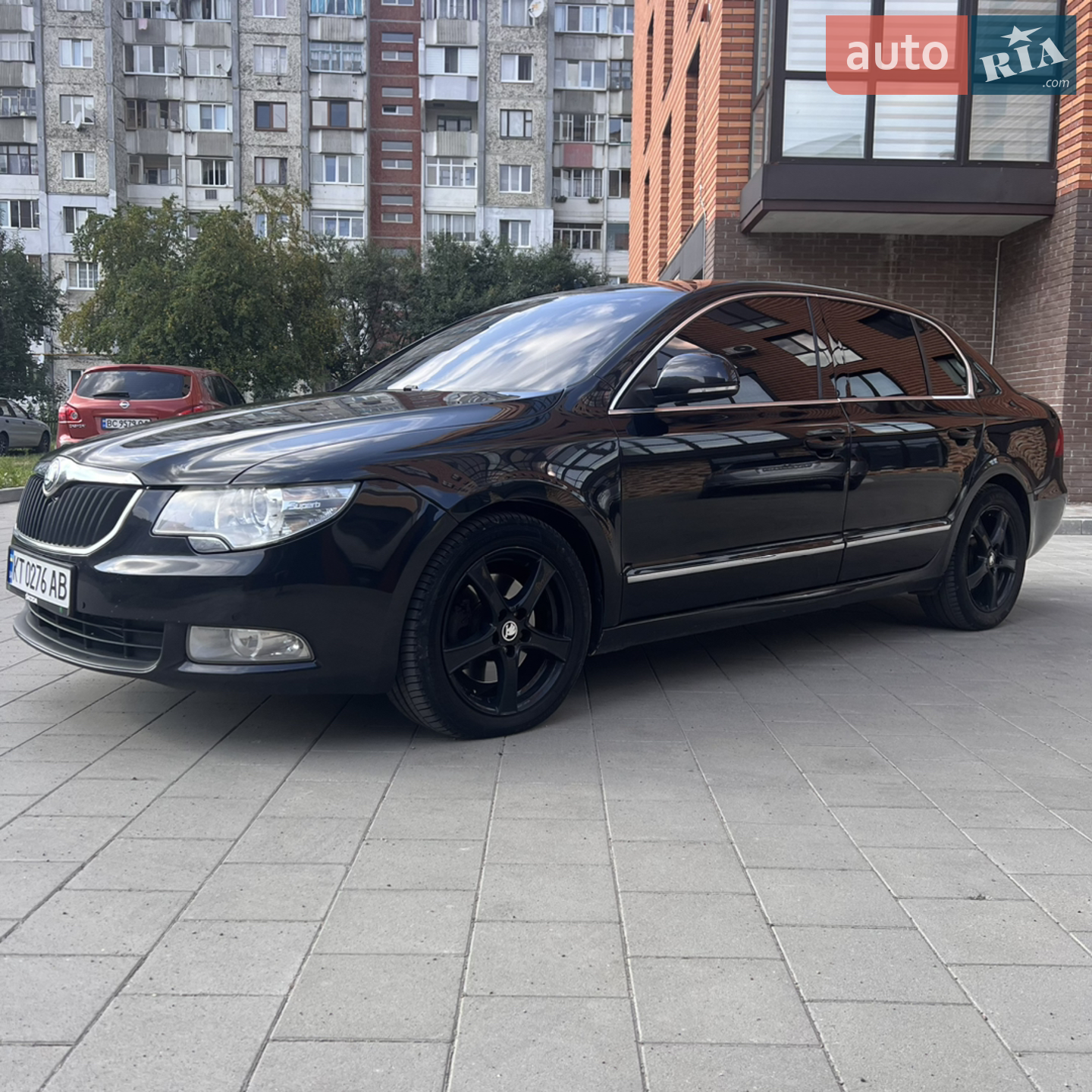 2011 Skoda Superb - мініатюра 3