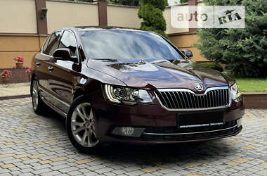 Ліфтбек Skoda Superb 2013 в Ужгороді