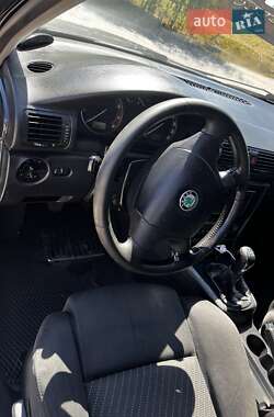 Лифтбек Skoda Superb 2007 в 