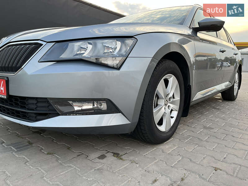 Універсал Skoda Superb 2017 в Луцьку фото 13 Універсал Skoda Superb 2017 в Луцьку