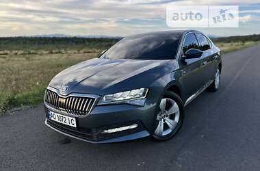 Ліфтбек Skoda Superb 2019 в Мукачевому