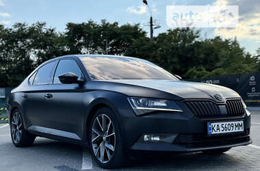 Лифтбек Skoda Superb 2018 в Одессе