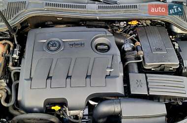 Универсал Skoda Superb 2014 в 