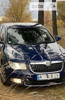 Лифтбек Skoda Superb 2009 в Киеве