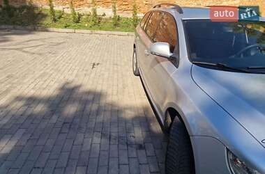 Універсал Skoda Superb 2011 в Тернополі