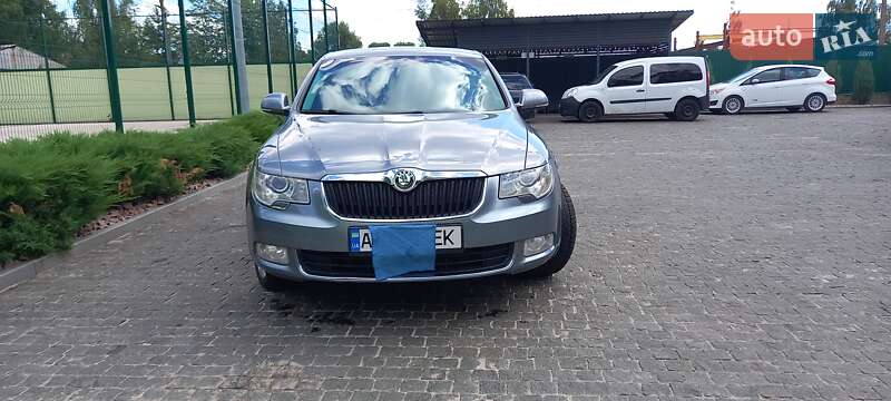 Ліфтбек Skoda Superb 2012 в Коростишеві