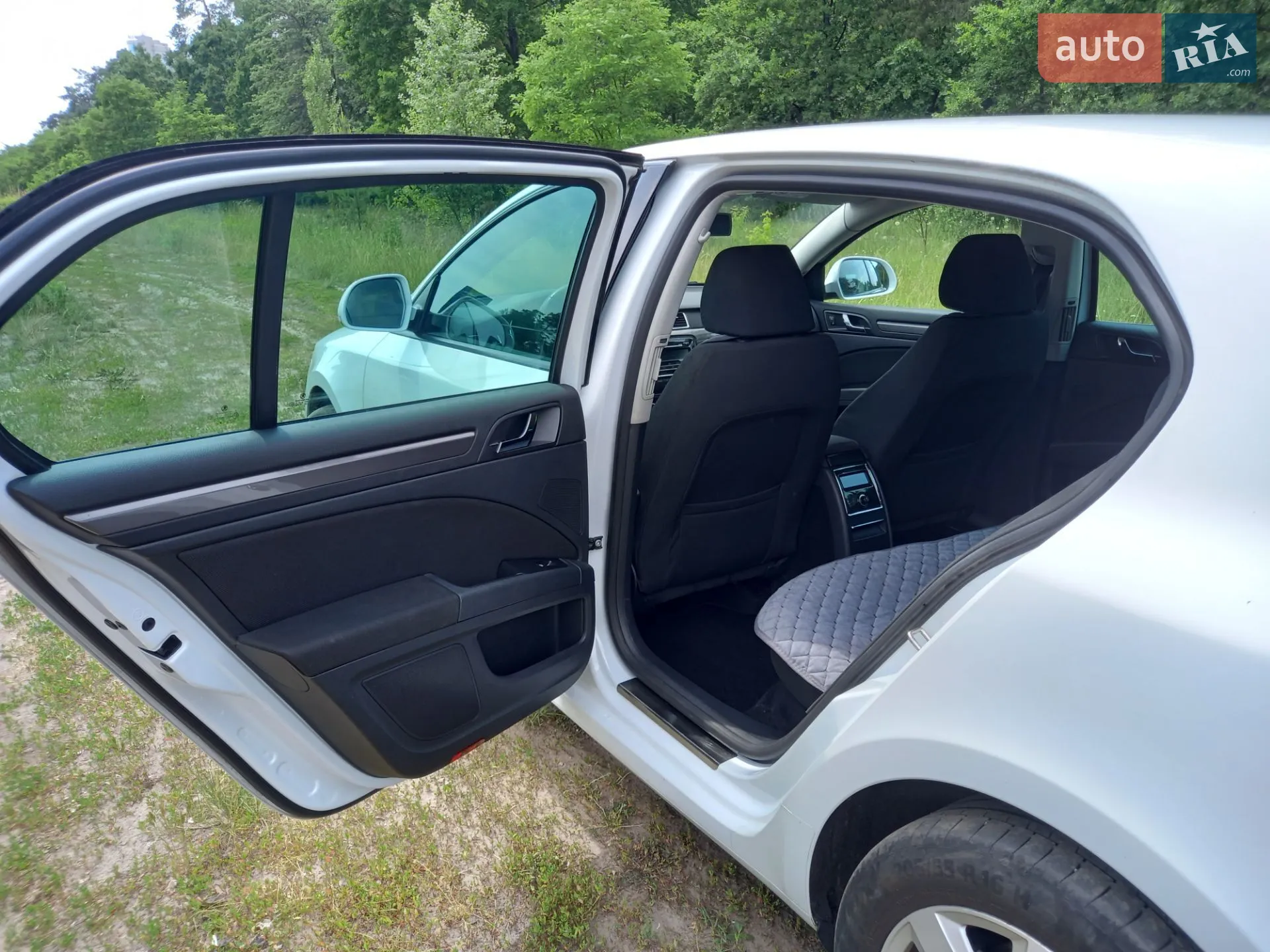 2015 Skoda Superb - мініатюра 17