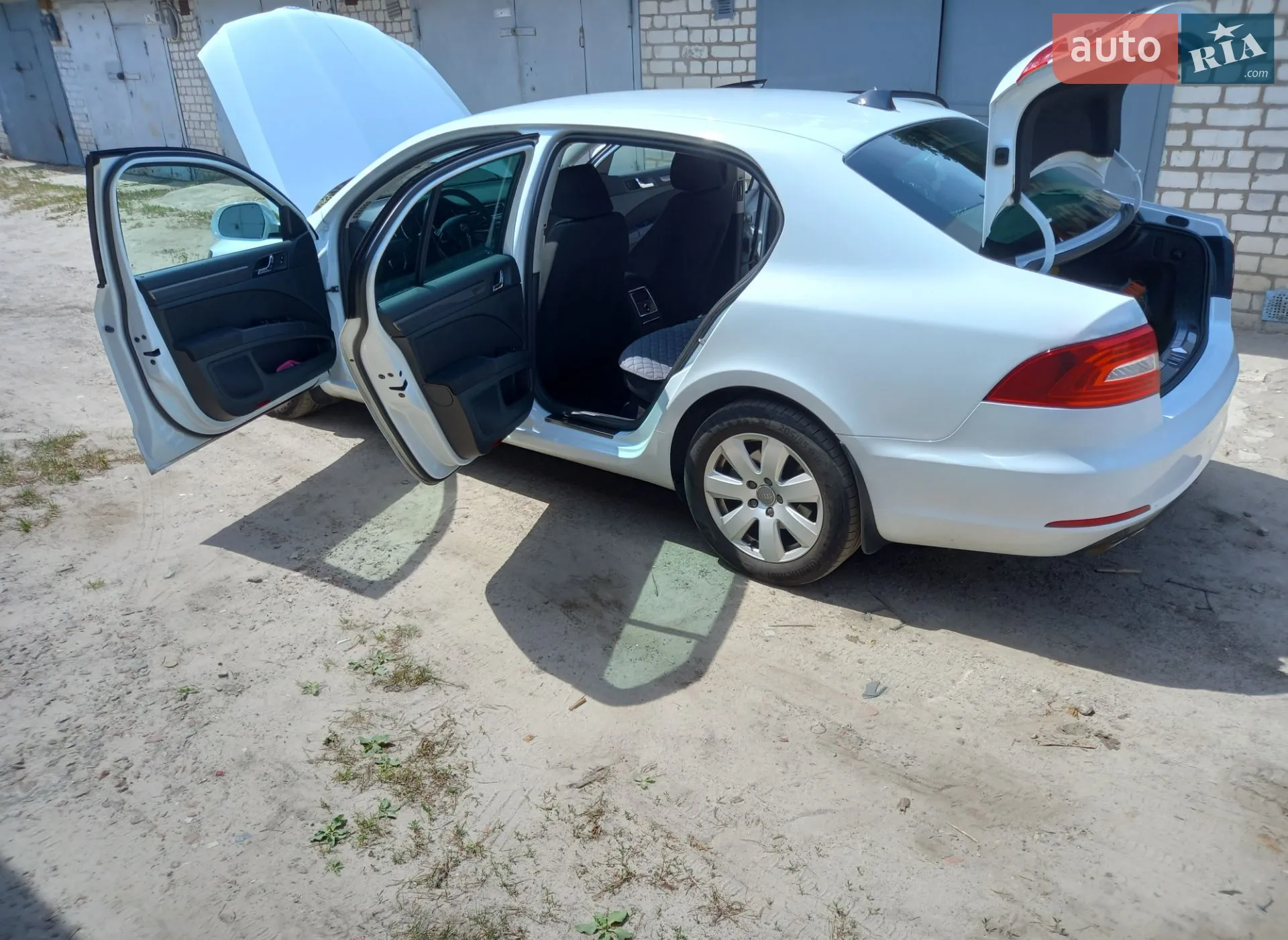 2015 Skoda Superb - мініатюра 24