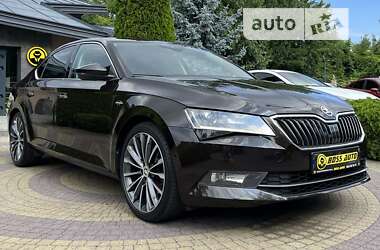 Лифтбек Skoda Superb 2015 в Львове