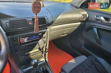 Лифтбек Skoda Superb 2004 в 