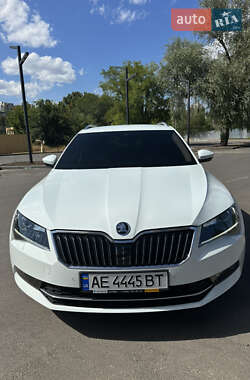 Универсал Skoda Superb 2017 в 