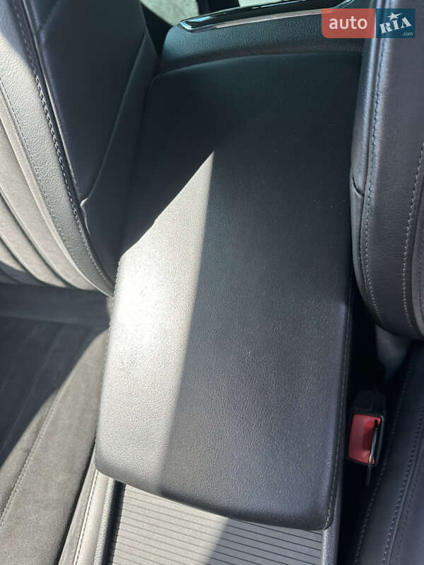 Универсал Skoda Superb 2017 в Днепре