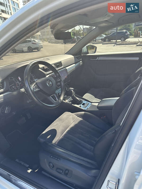 Универсал Skoda Superb 2017 в Днепре