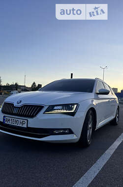 Універсал Skoda Superb 2016 в Житомирі