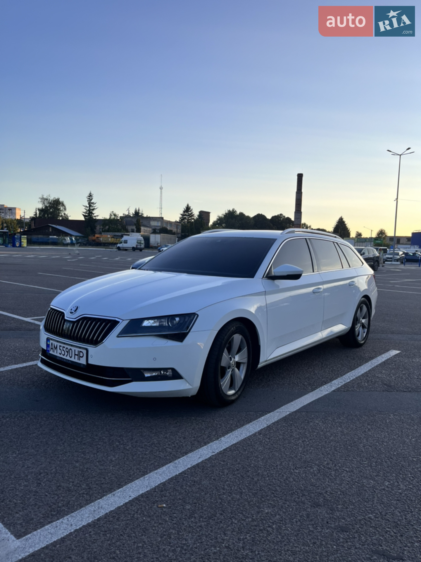 2016 Skoda Superb - мініатюра 7