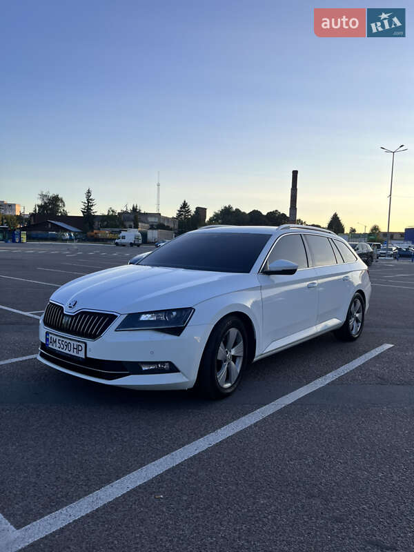 Универсал Skoda Superb 2016 в Житомире