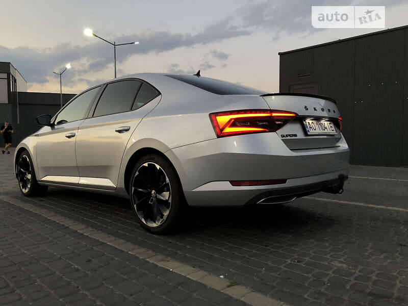 Лифтбек Skoda Superb 2020 в Мукачево