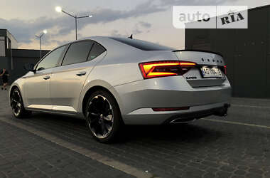Лифтбек Skoda Superb 2020 в 