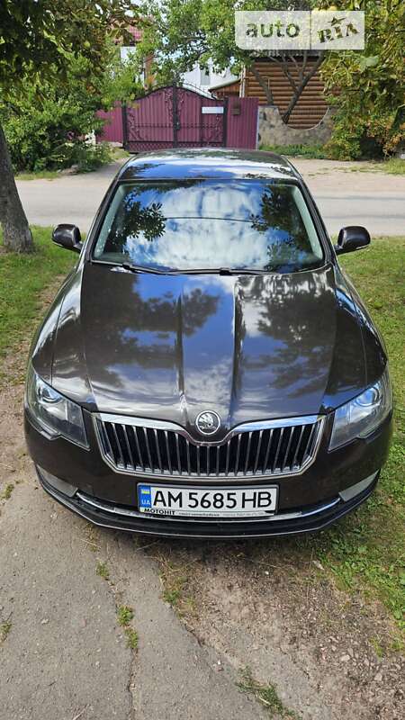 Skoda Superb 2013