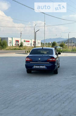 Лифтбек Skoda Superb 2010 в Хусте