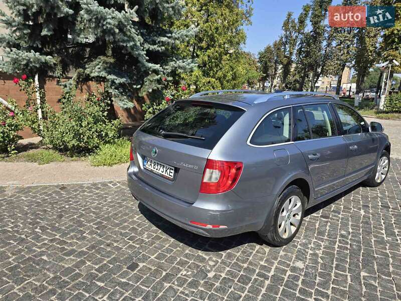 Универсал Skoda Superb 2012 в Киеве