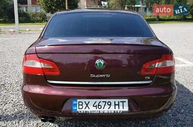 Лифтбек Skoda Superb 2012 в 