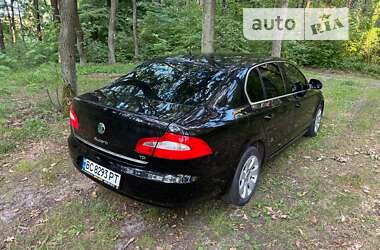 Лифтбек Skoda Superb 2011 в Червонограде