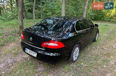 Лифтбек Skoda Superb 2011 в Червонограде