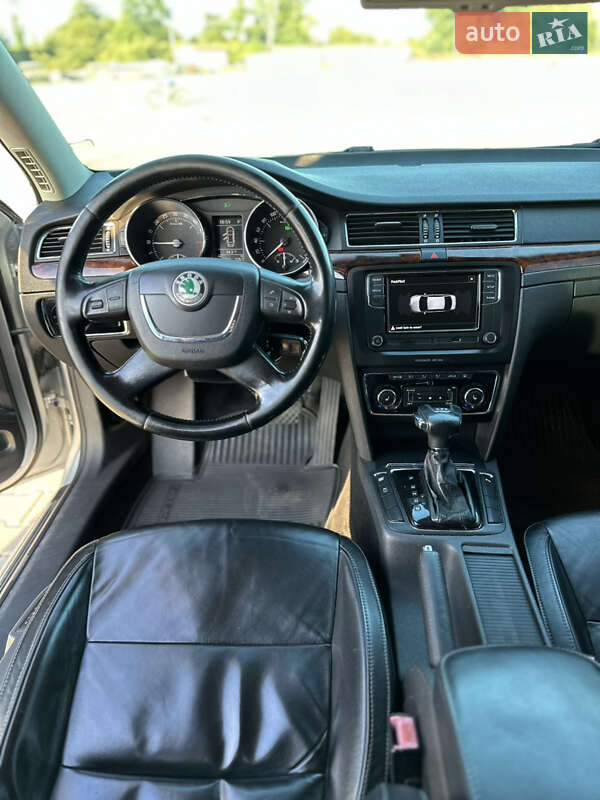 Ліфтбек Skoda Superb 2008 в Чернівцях