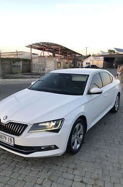 Ліфтбек Skoda Superb 2017 в Мукачевому