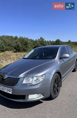 Ліфтбек Skoda Superb 2013 в Львові