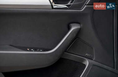 Лифтбек Skoda Superb 2016 в 