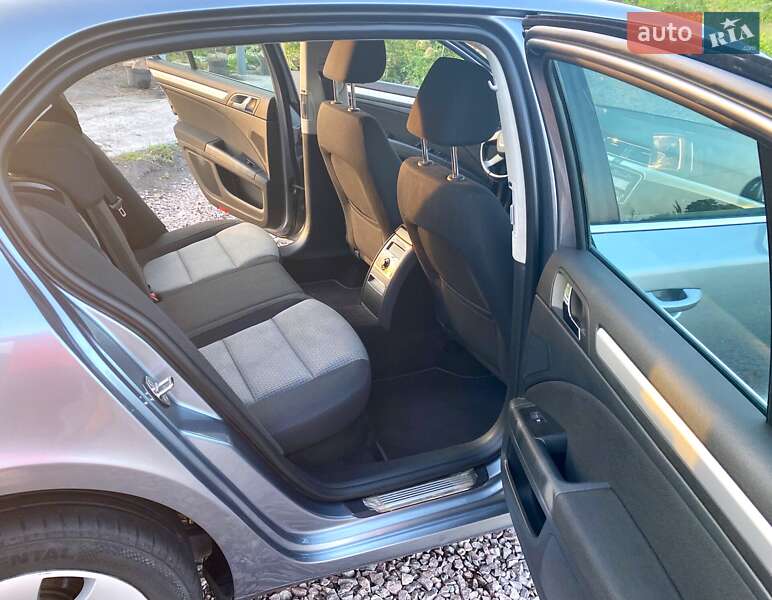 Ліфтбек Skoda Superb 2012 в Києві