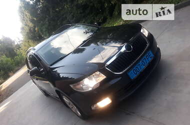 Универсал Skoda Superb 2010 в Дубно