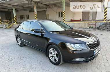 Лифтбек Skoda Superb 2014 в Львове