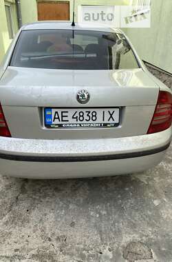 Ліфтбек Skoda Superb 2005 в Томаківці