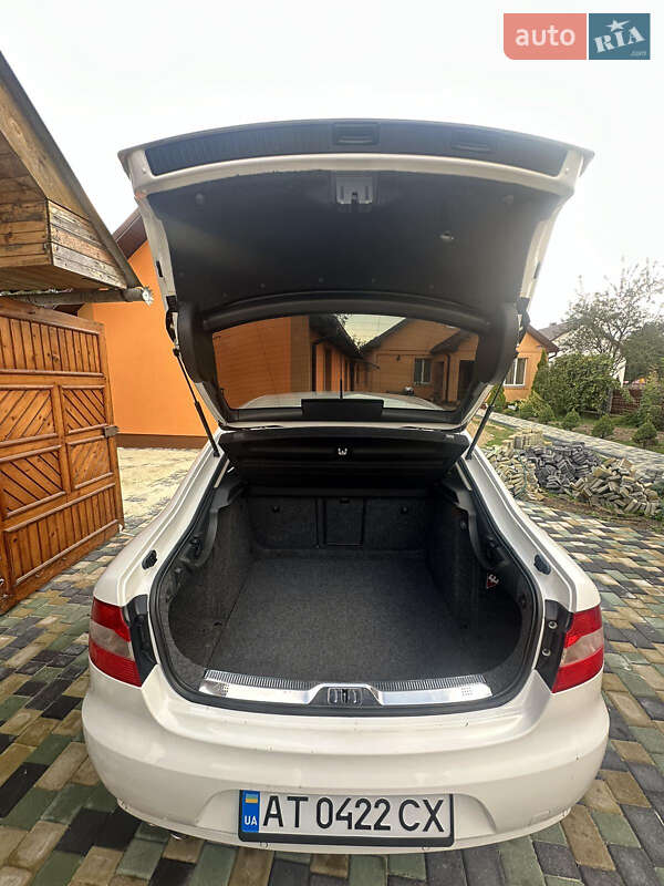 Лифтбек Skoda Superb 2009 в Калуше фото 5 Лифтбек Skoda Superb 2009 в Калуше