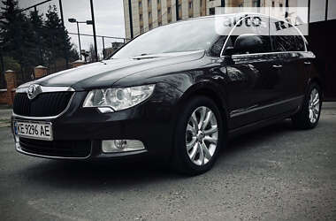 Лифтбек Skoda Superb 2008 в Кривом Роге