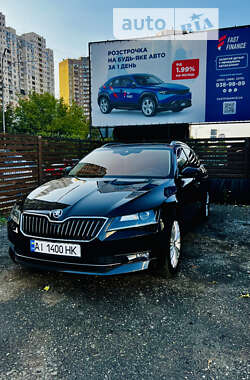 Универсал Skoda Superb 2017 в Киеве