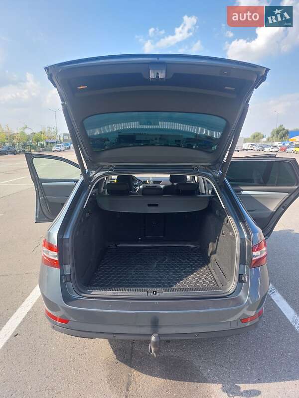 Универсал Skoda Superb 2016 в Львове фото 9 Универсал Skoda Superb 2016 в Львове